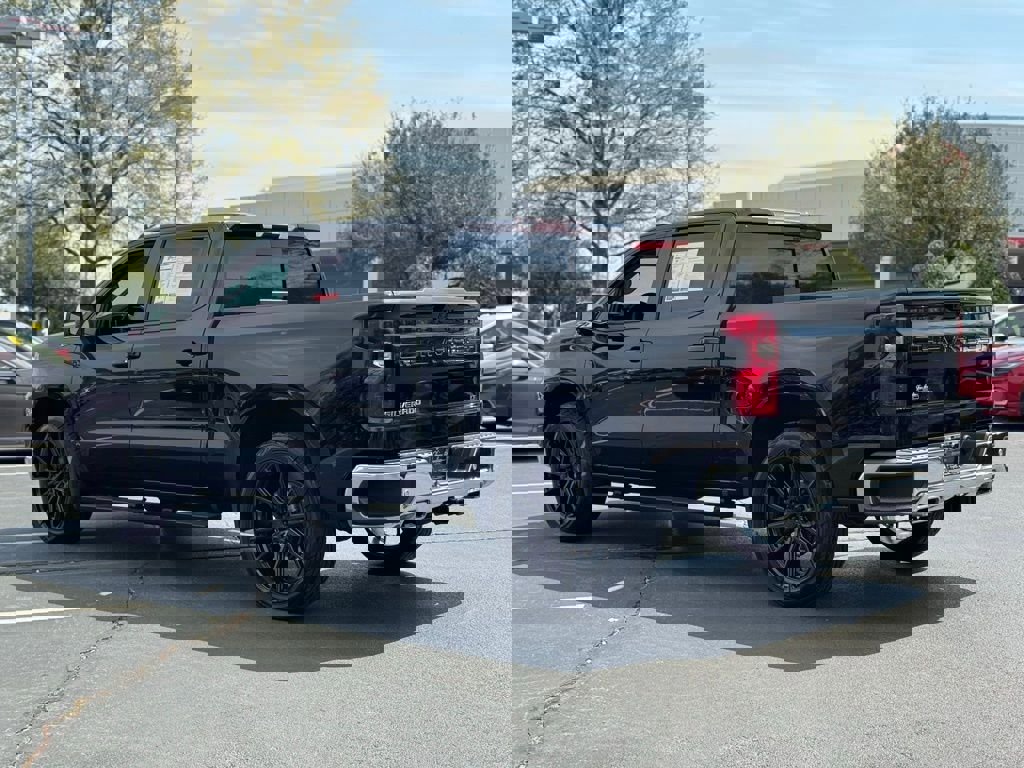 Used 2025 Chevrolet Silverado 1500 LT w/ All Star Edition Plus image 13