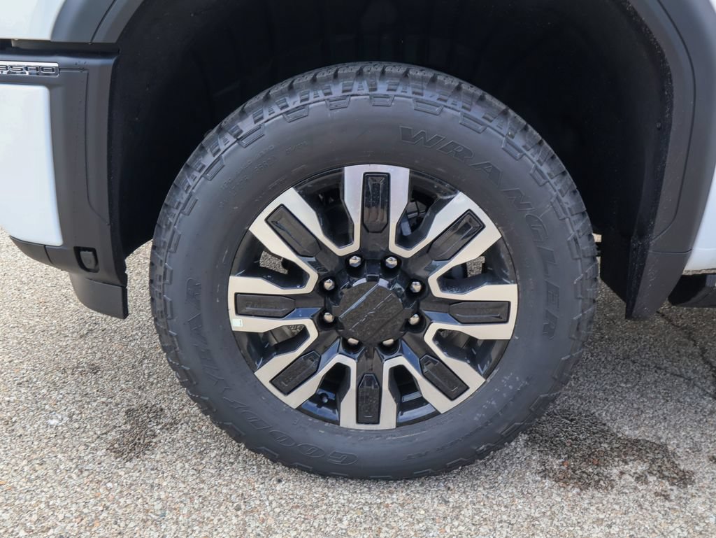 New 2026 GMC Sierra 3500 Denali Ultimate AWD/4WD image 39