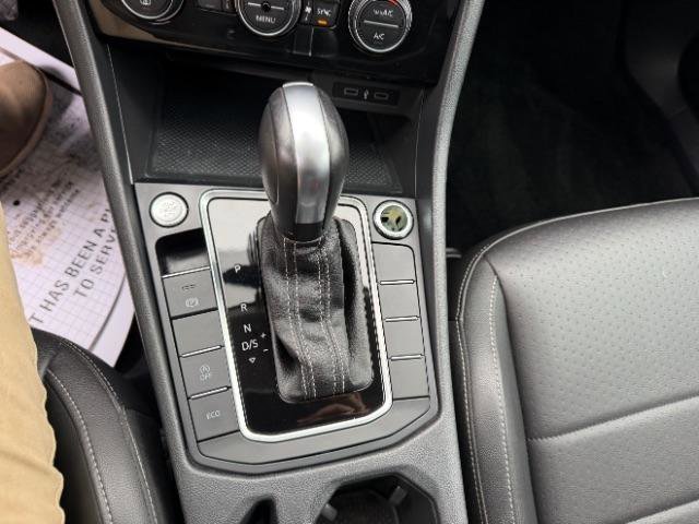 Used 2021 Volkswagen Jetta SE image 27