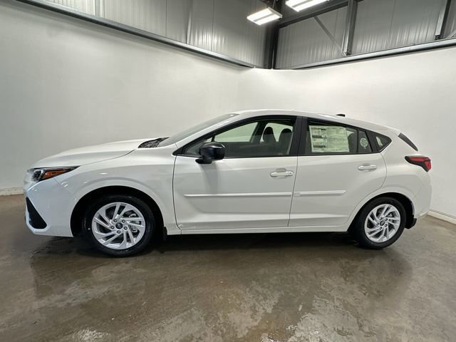 Used 2025 Subaru Impreza 2.0i image 2