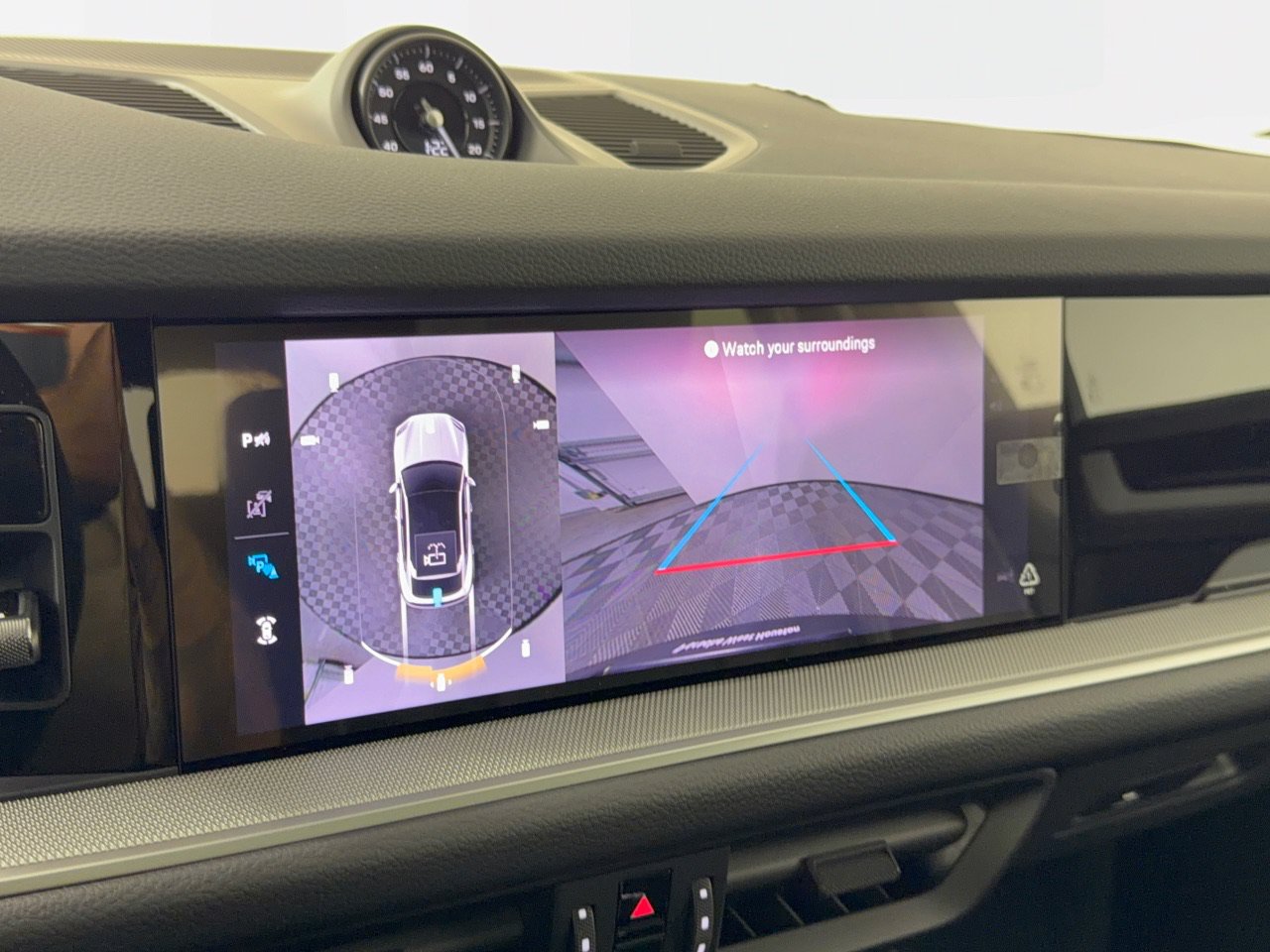 New 2026 Porsche Cayenne Coupe AWD/4WD image 24