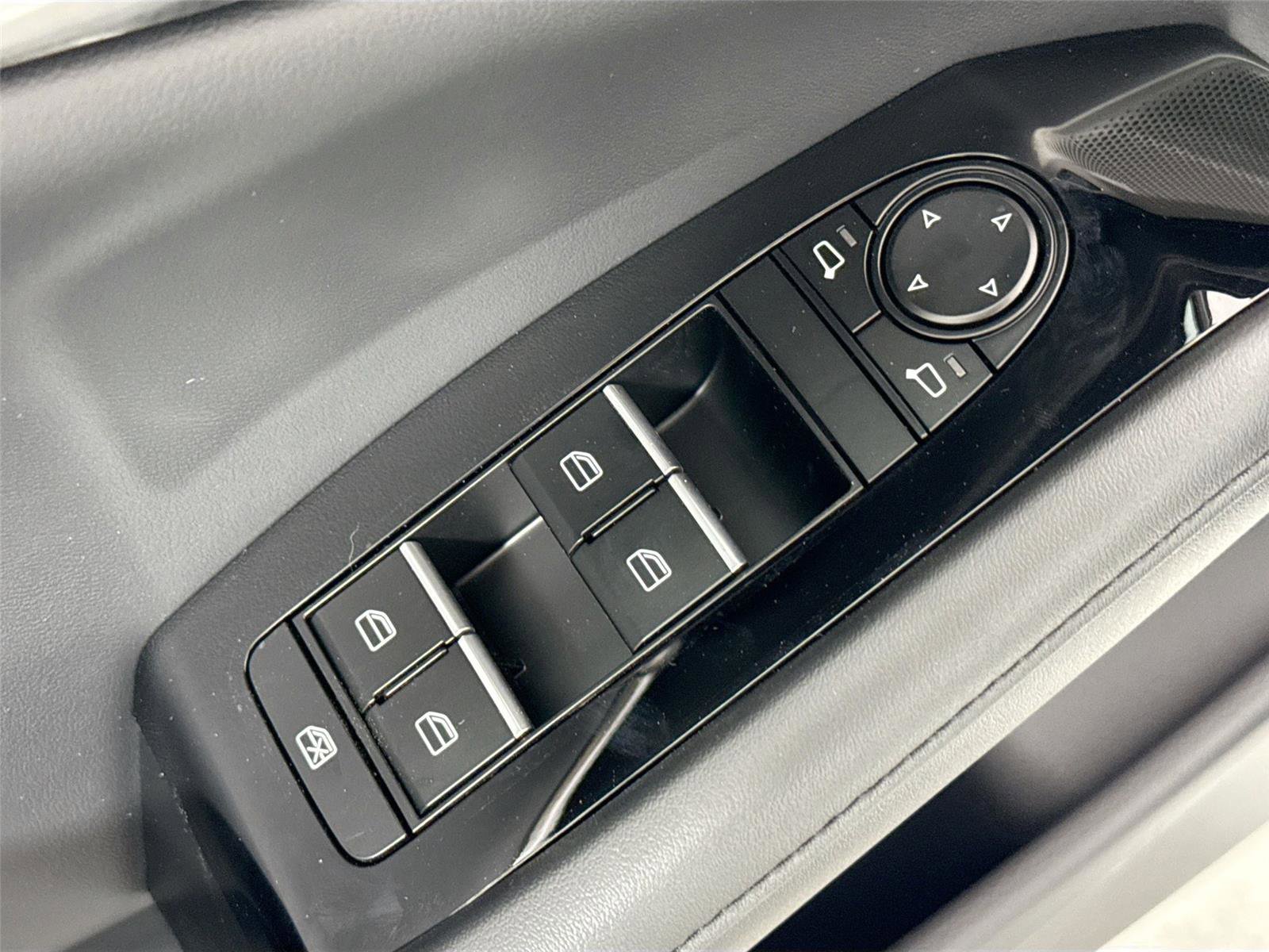 New 2026 MAZDA MAZDA3 2.5 S Hatchback w/ Premium Pkg image 29