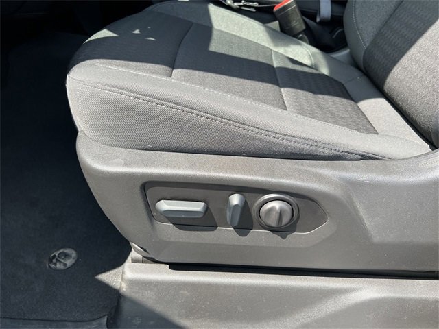 Used 2022 Chevrolet Silverado 1500 LT image 14