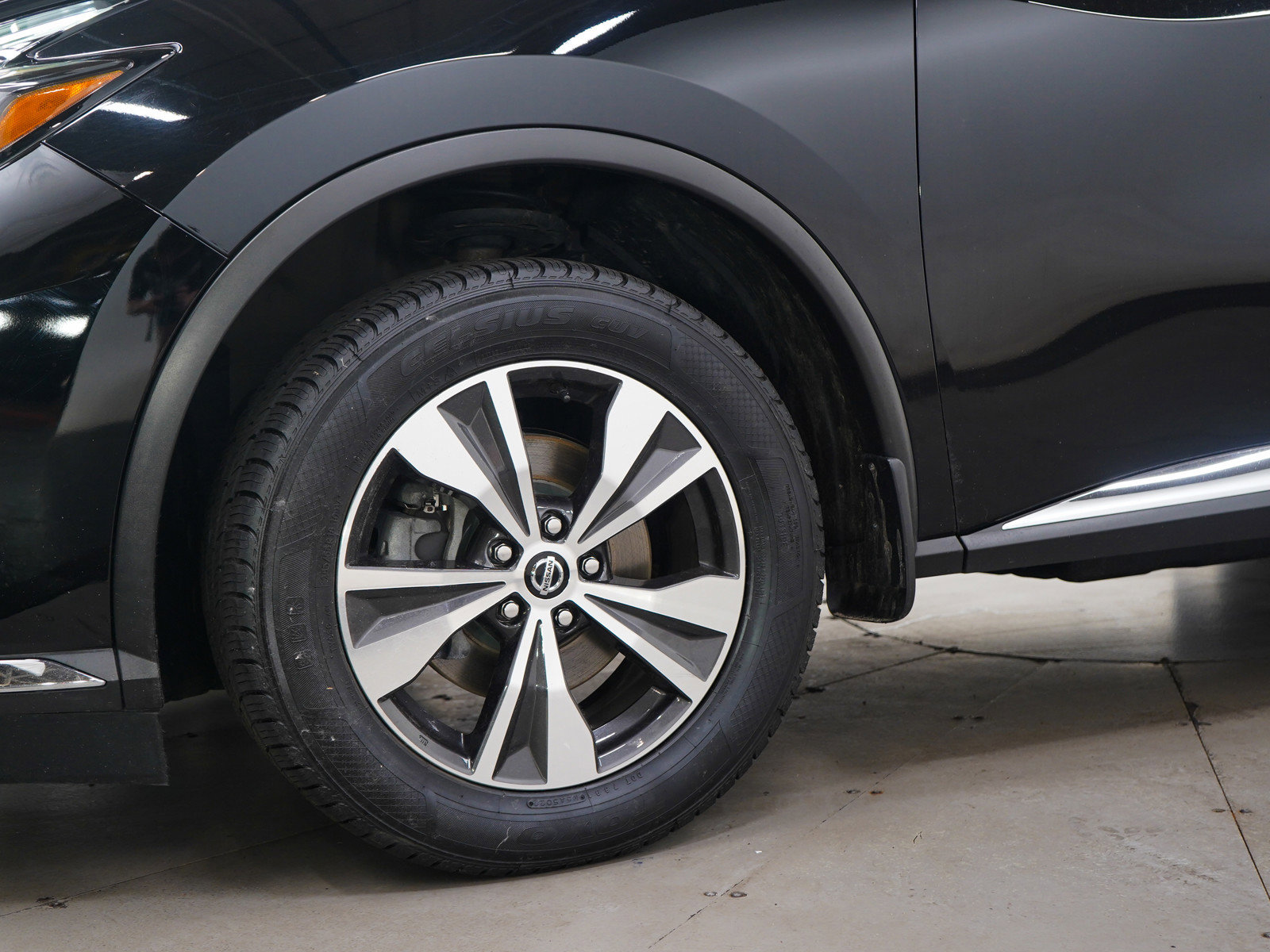 Used 2020 Nissan Murano SV AWD/4WD image 27