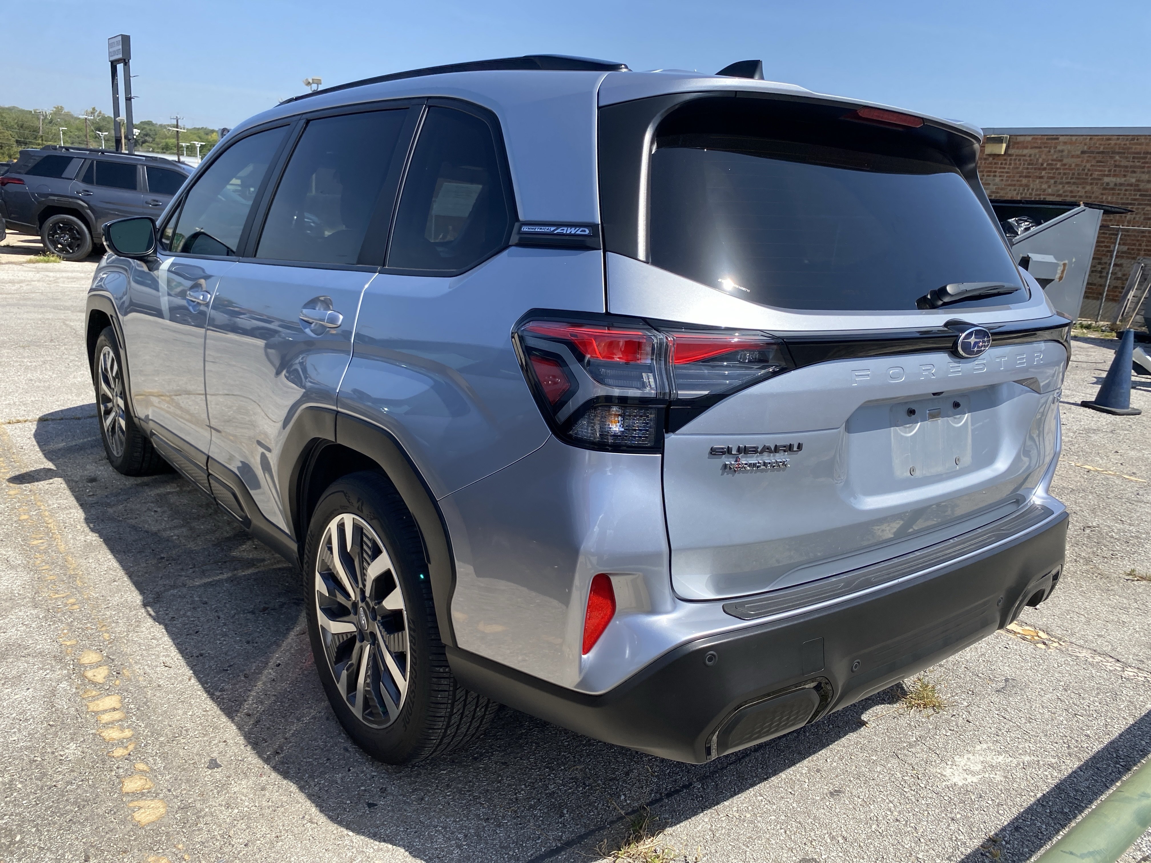 Certified 2025 Subaru Forester Touring AWD/4WD image 10