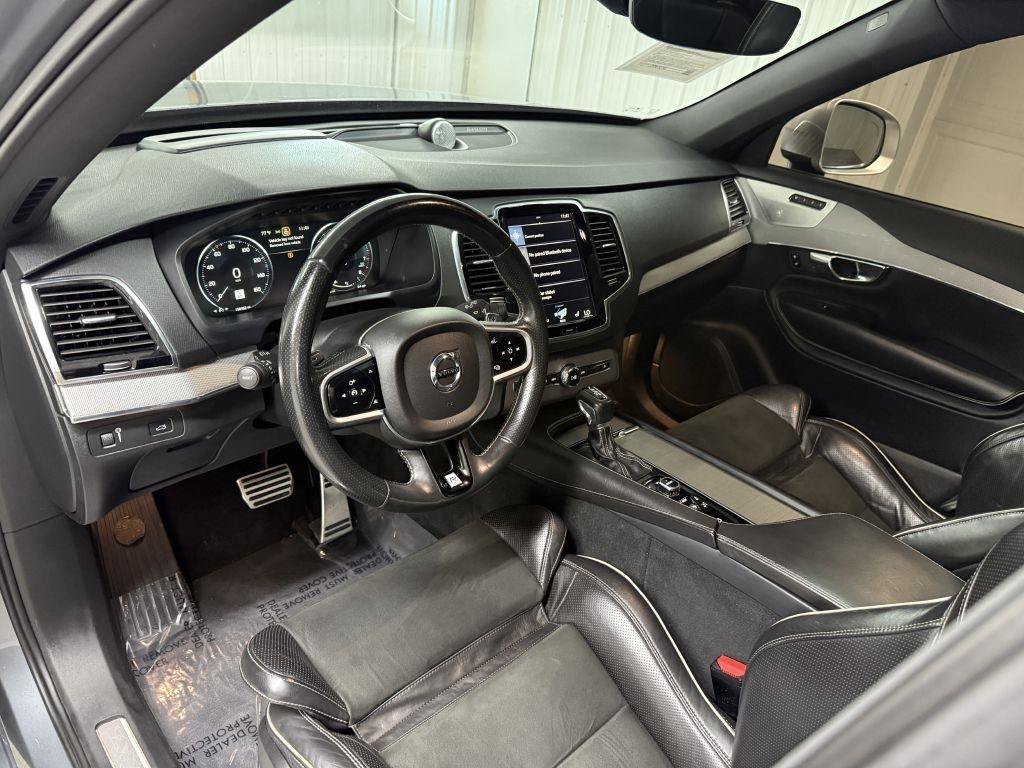 Used 2016 Volvo XC90 T6 R-Design w/ Protection Package Plus AWD/4WD image 12