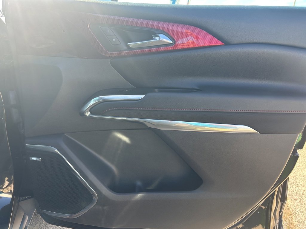 Used 2025 Chevrolet Traverse Z71 w/ Enhanced Driving Package image 20