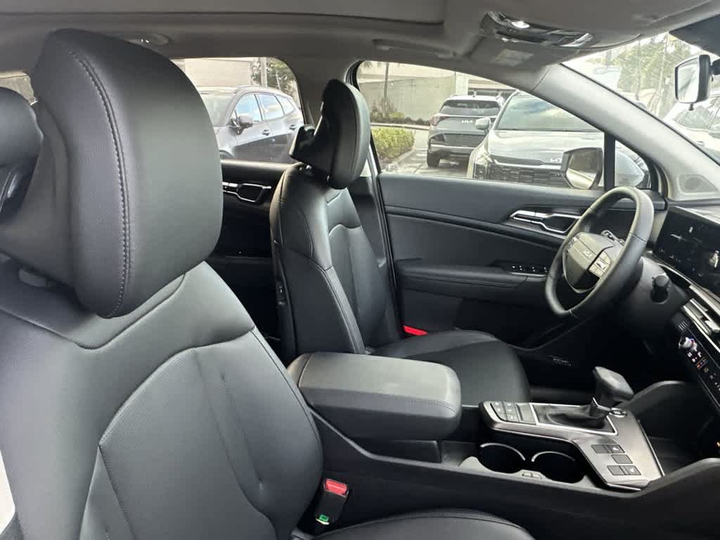 Certified 2026 Kia Sportage SX FWD image 27