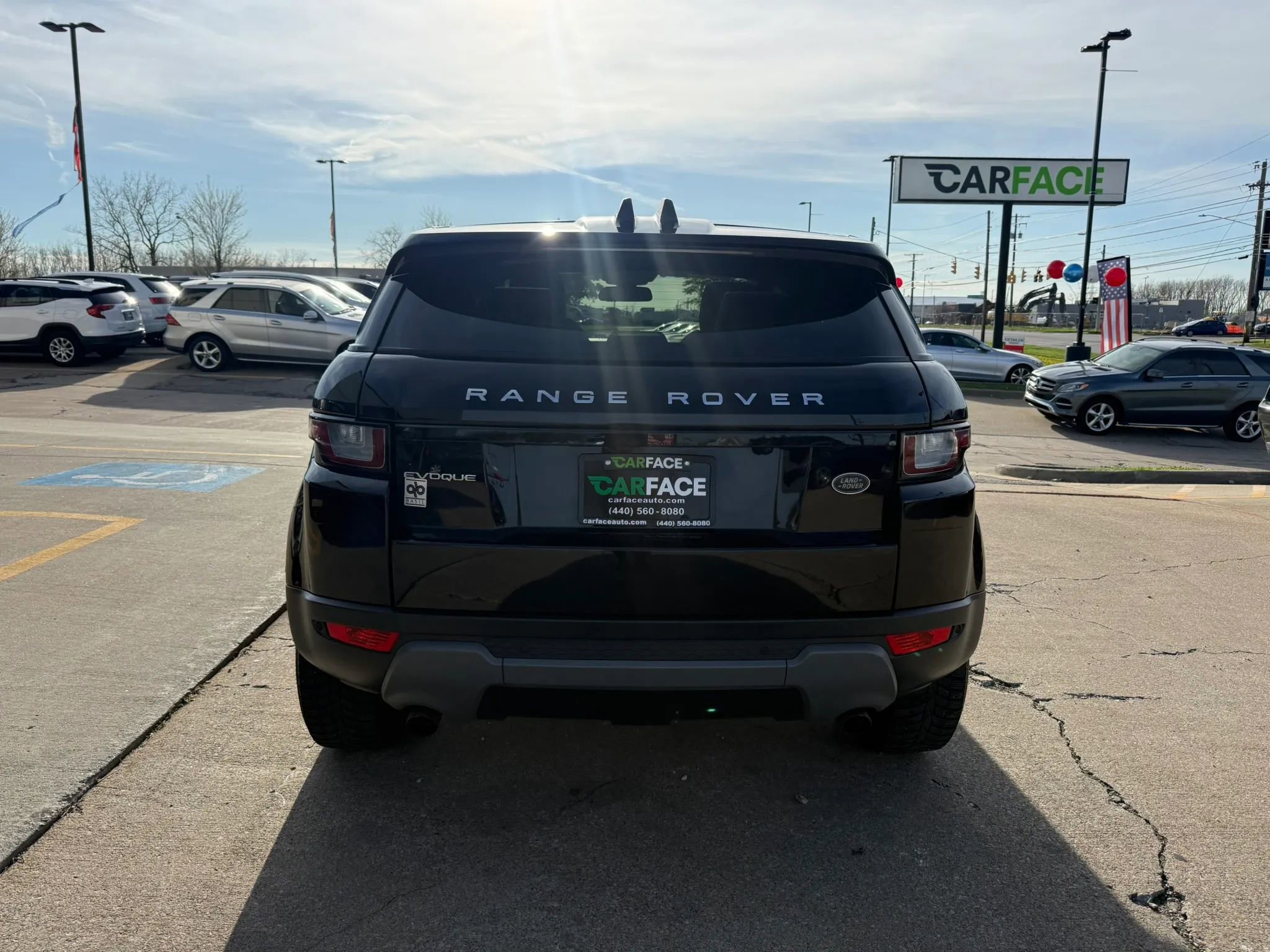 Used 2017 Land Rover Range Rover Evoque SE AWD/4WD image 10