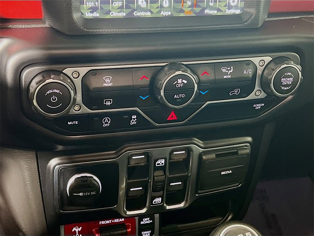 Used 2022 Jeep Gladiator Rubicon w/ Trailer Tow Package image 16