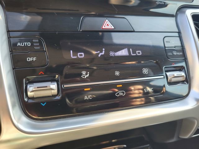 Used 2022 Kia Sorento SX Prestige image 24