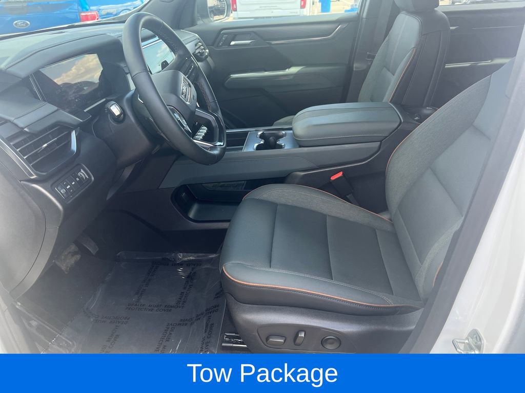 Used 2025 GMC Acadia AT4 w/ LPO, Floor Liner Package AWD/4WD image 11