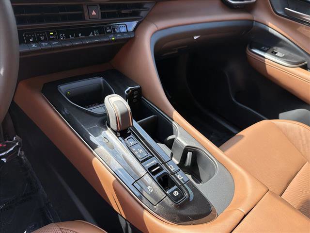 New 2026 Toyota Crown Signia image 18