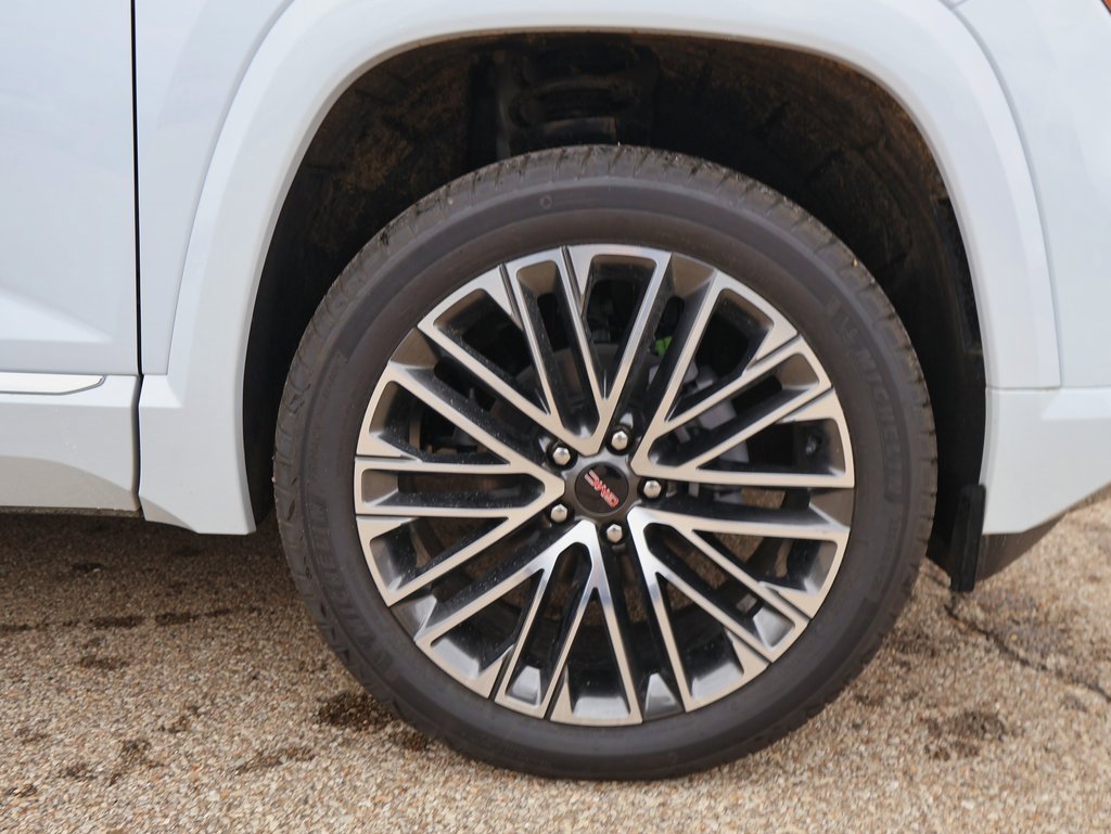 New 2026 GMC Terrain Denali w/ LPO, Floor Liner Package image 31