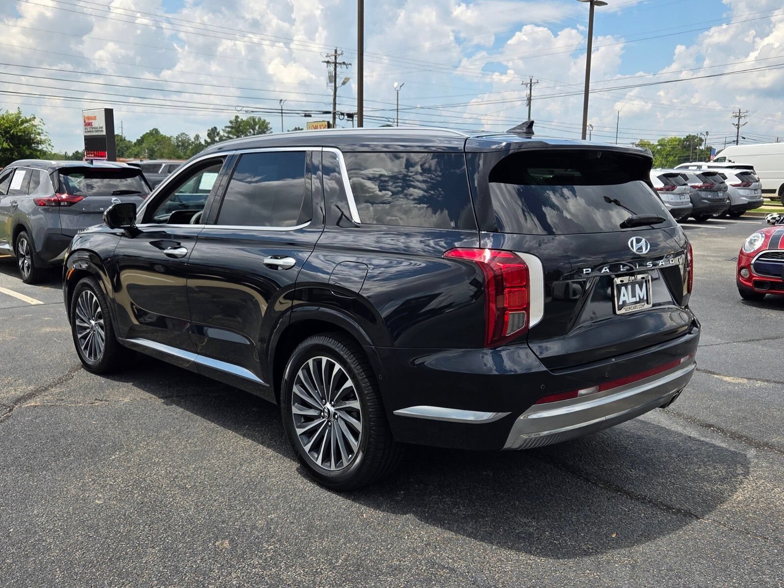 Used 2024 Hyundai Palisade Calligraphy AWD/4WD image 9