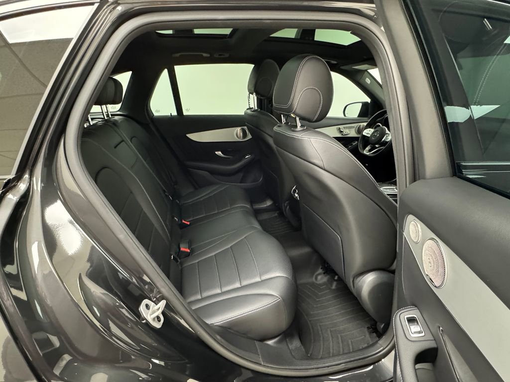 Used 2021 Mercedes-Benz GLC 300 image 15