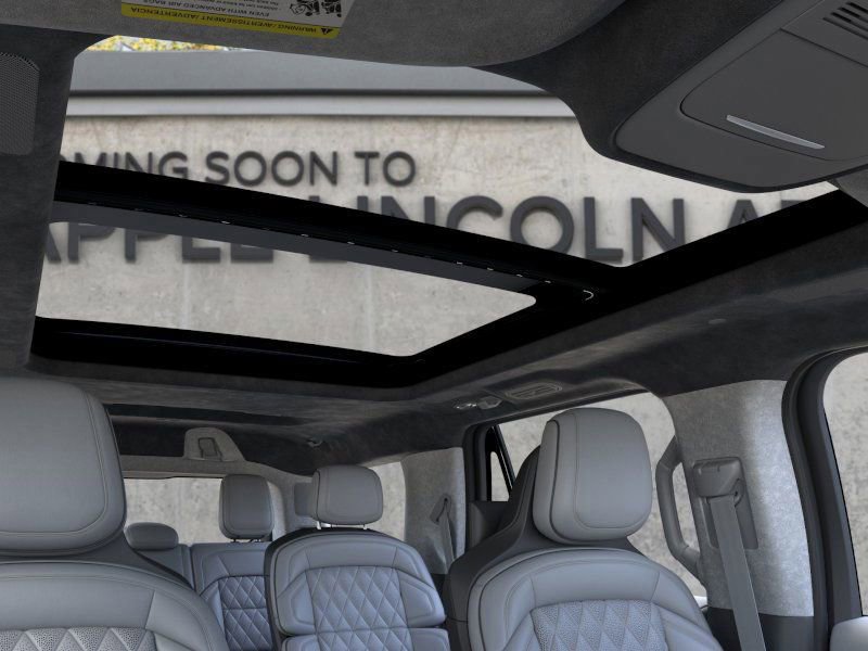 New 2026 Lincoln Navigator Black Label w/ Black Label Special Edition image 23