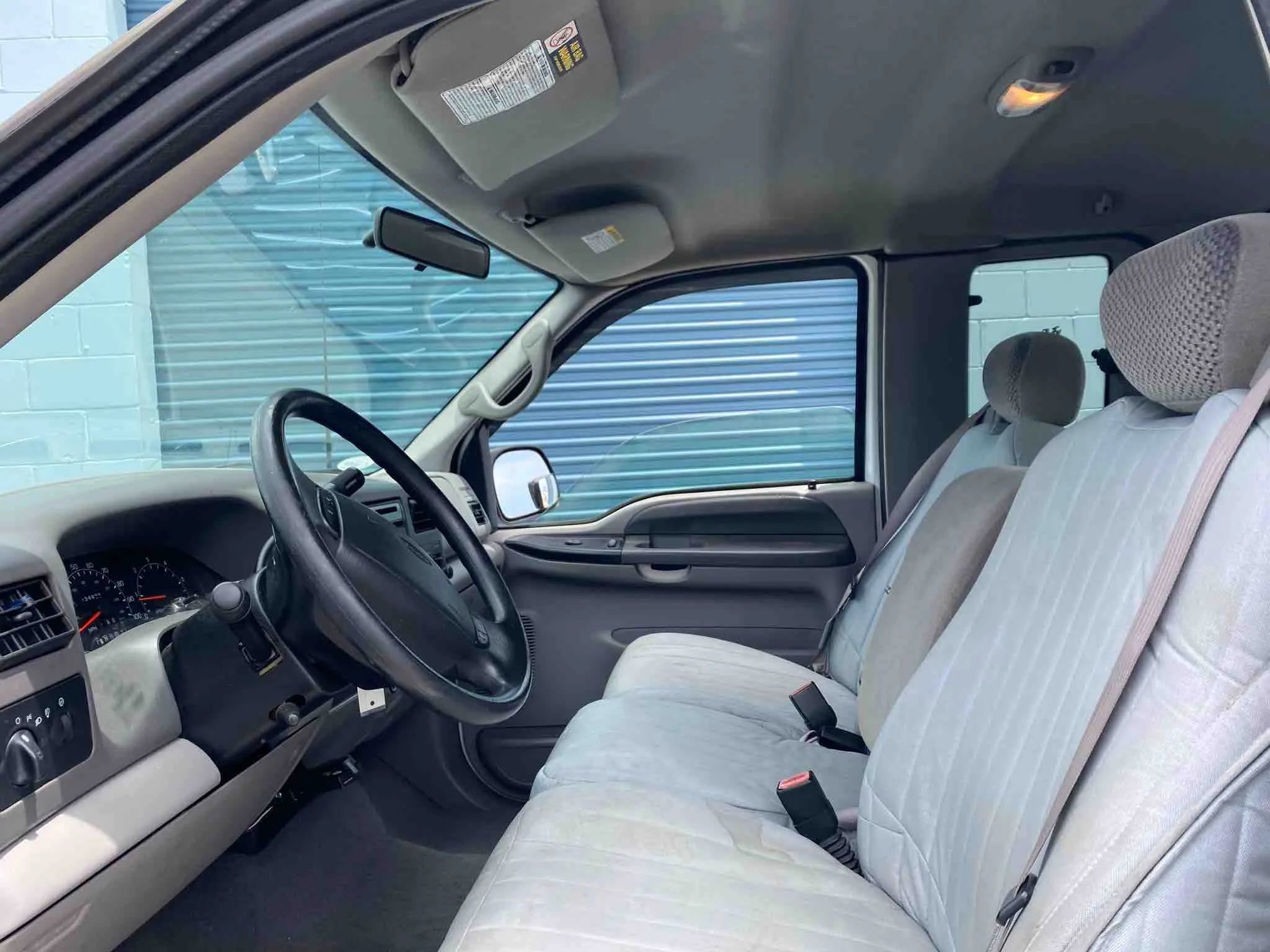 Used 2001 Ford F250 XL image 7