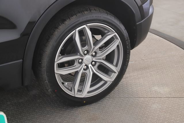 Used 2019 Cadillac XT4 Sport image 14