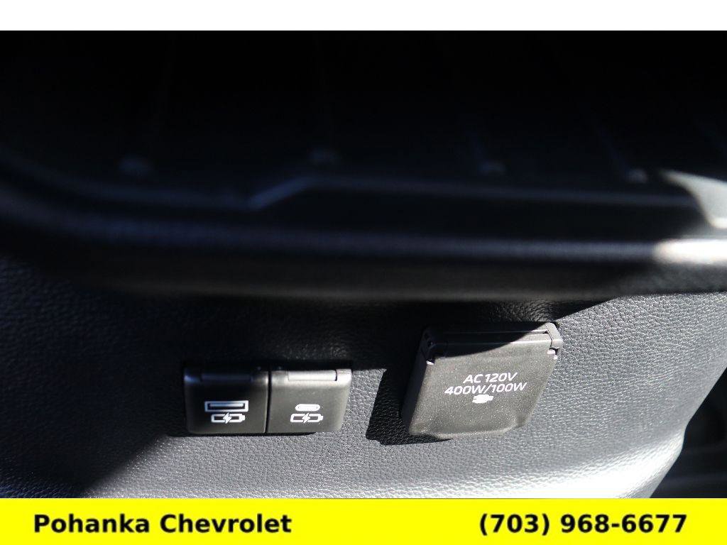 Used 2024 Toyota Tundra SR5 w/ SR5 Premium Package image 26