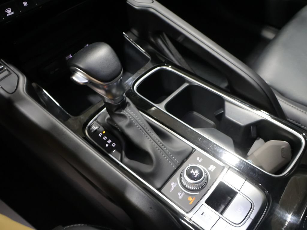 Used 2025 Kia Telluride S AWD/4WD image 28