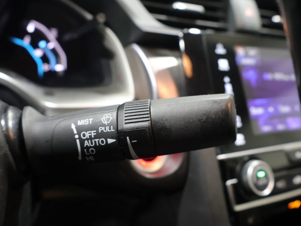 Used 2018 Honda Civic Touring image 35