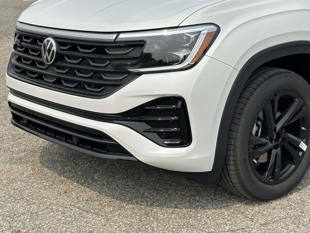 New 2026 Volkswagen Atlas Cross Sport SEL R-Line AWD/4WD image 6