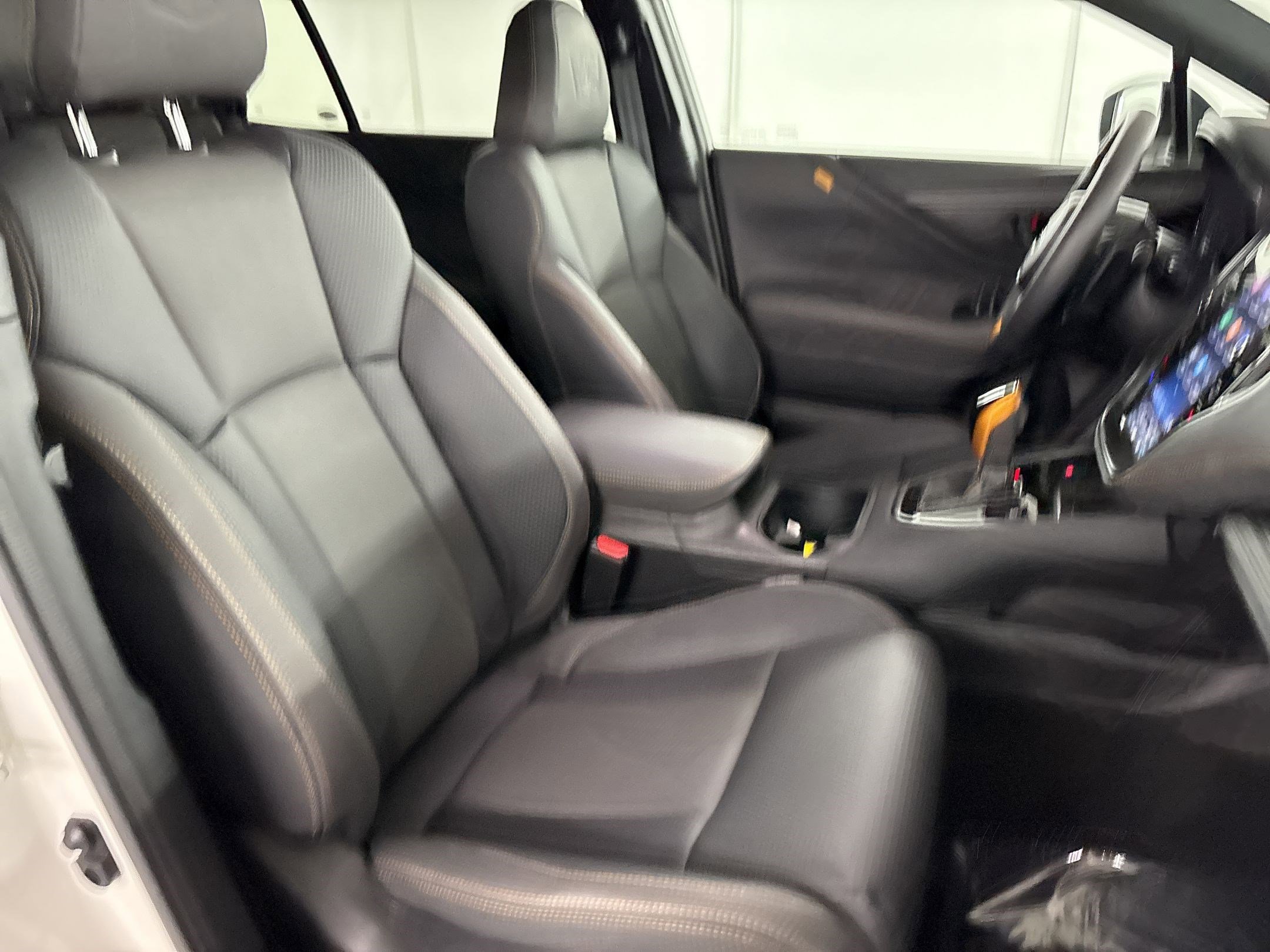 Used 2025 Subaru Outback Wilderness w/ Wilderness Package AWD/4WD image 31