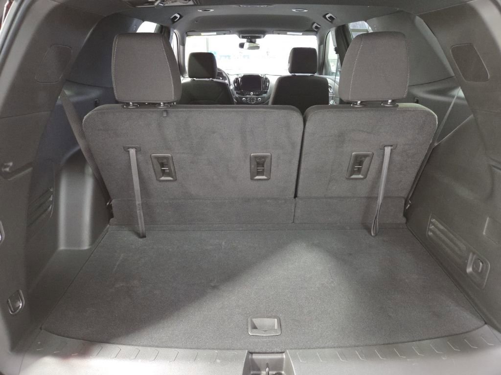 Used 2023 Chevrolet Traverse LT image 38