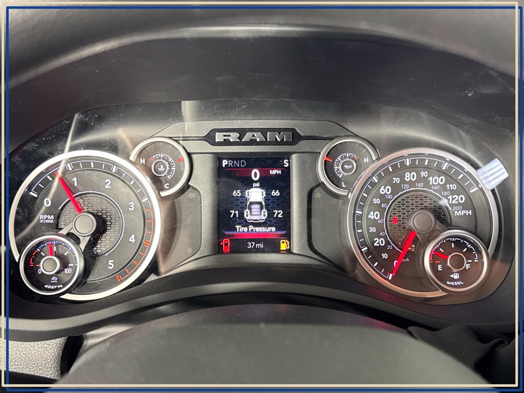 New 2026 RAM 2500 Tradesman AWD/4WD image 13