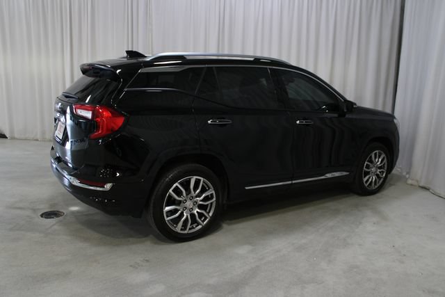 Used 2023 GMC Terrain Denali w/ Denali Premium Package AWD/4WD image 33