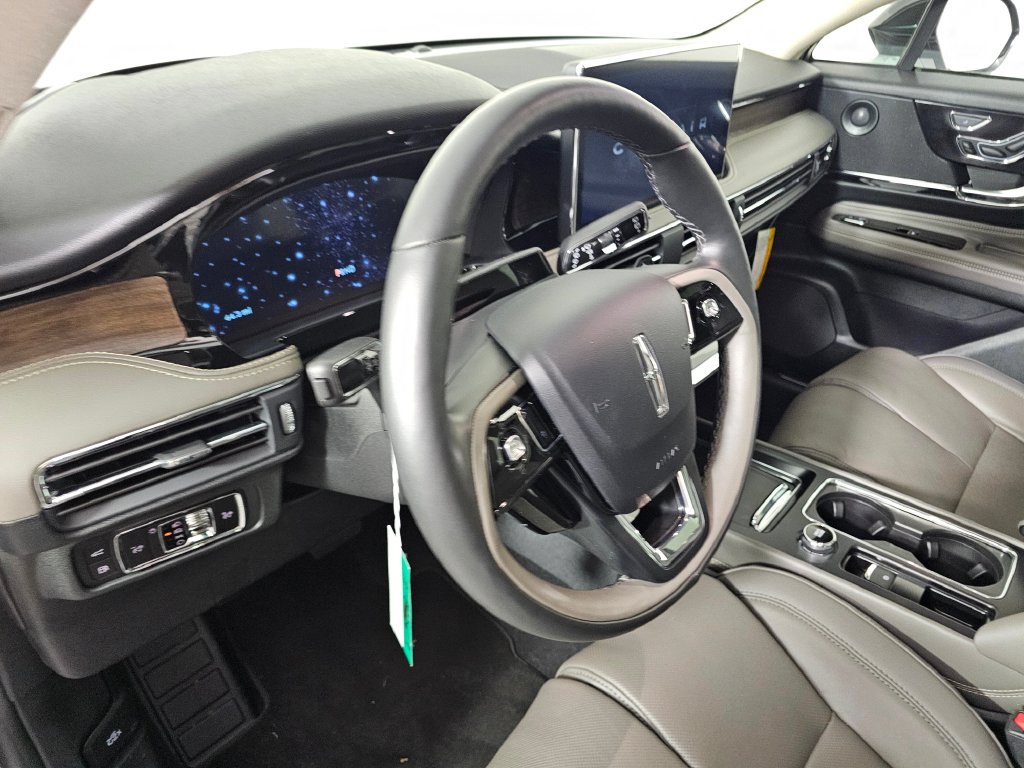 Certified 2026 Lincoln Corsair Grand Touring AWD/4WD image 24