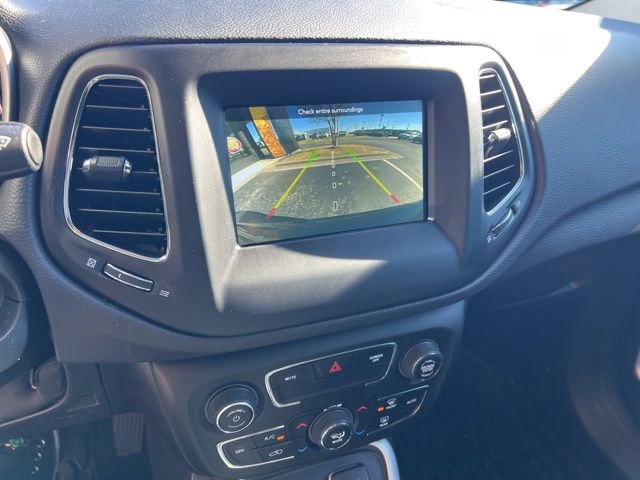 Used 2018 Jeep Compass Latitude w/ Popular Equipment Group image 14