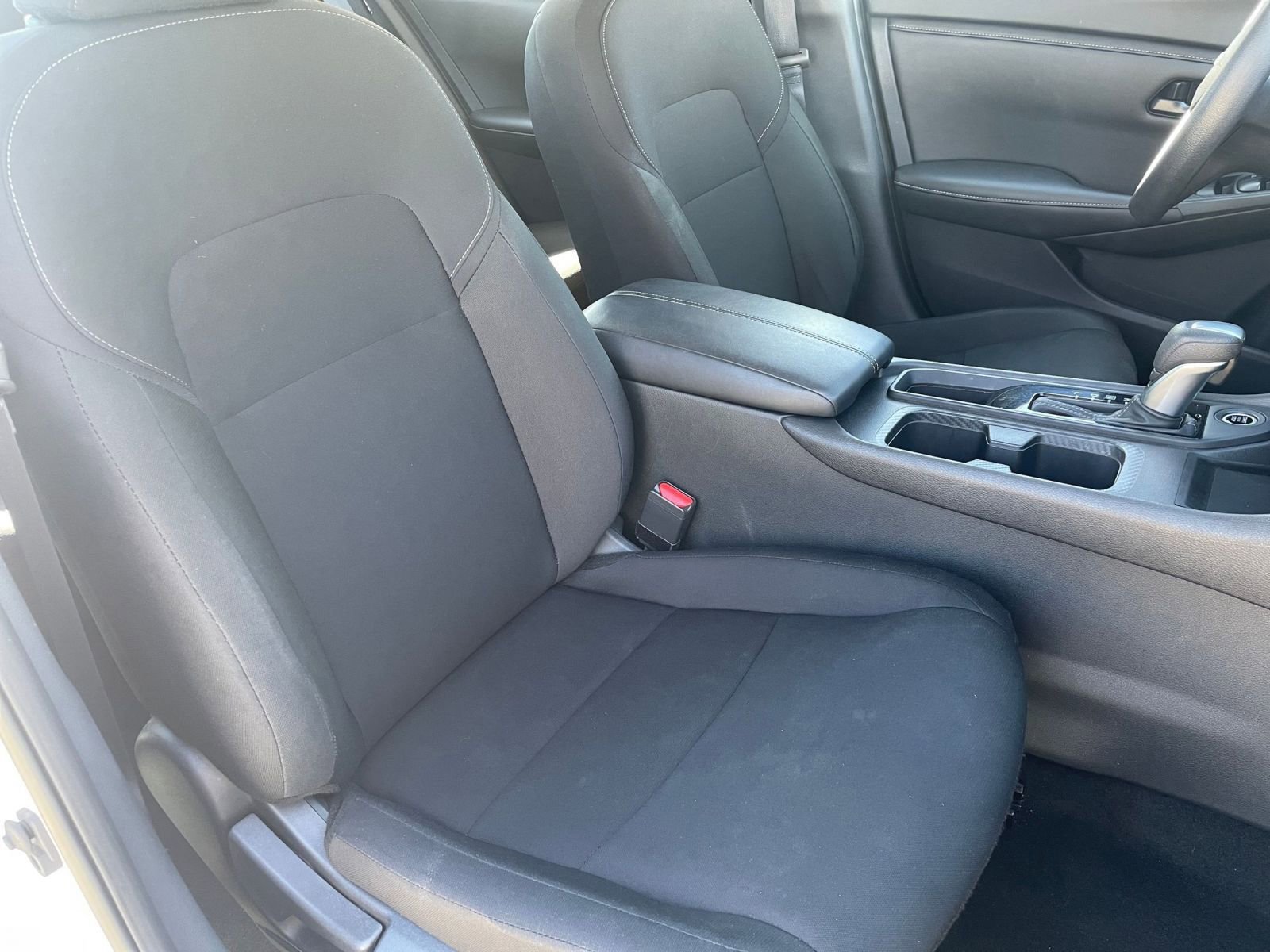 Used 2025 Nissan Sentra S image 34