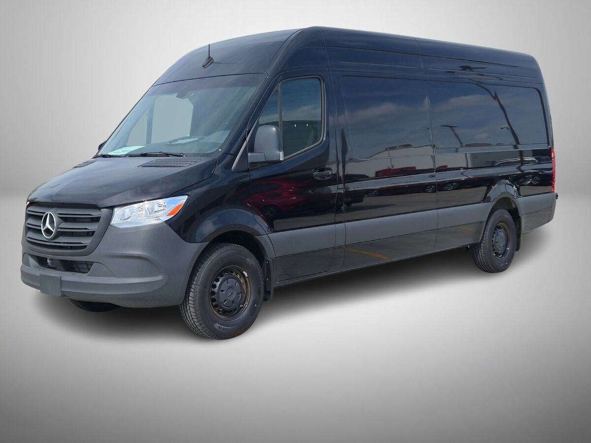 New 2024 Mercedes-Benz Sprinter 2500 image 1