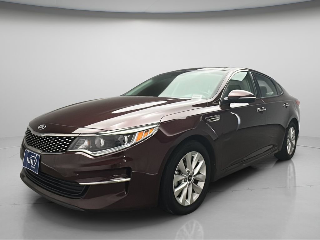 Used 2016 Kia Optima EX w/ Premium Package FWD image 2
