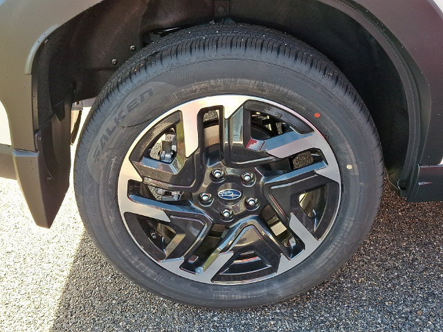 New 2026 Subaru Forester Touring AWD/4WD image 6