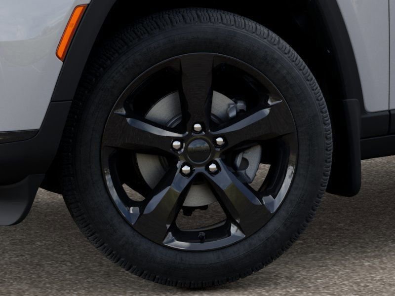 New 2025 Jeep Grand Cherokee L Limited w/ Black Appearance Package image 8