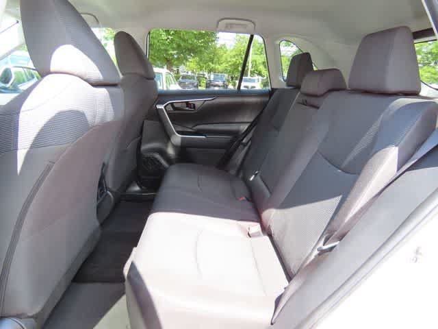 Used 2024 Toyota RAV4 LE AWD/4WD image 13