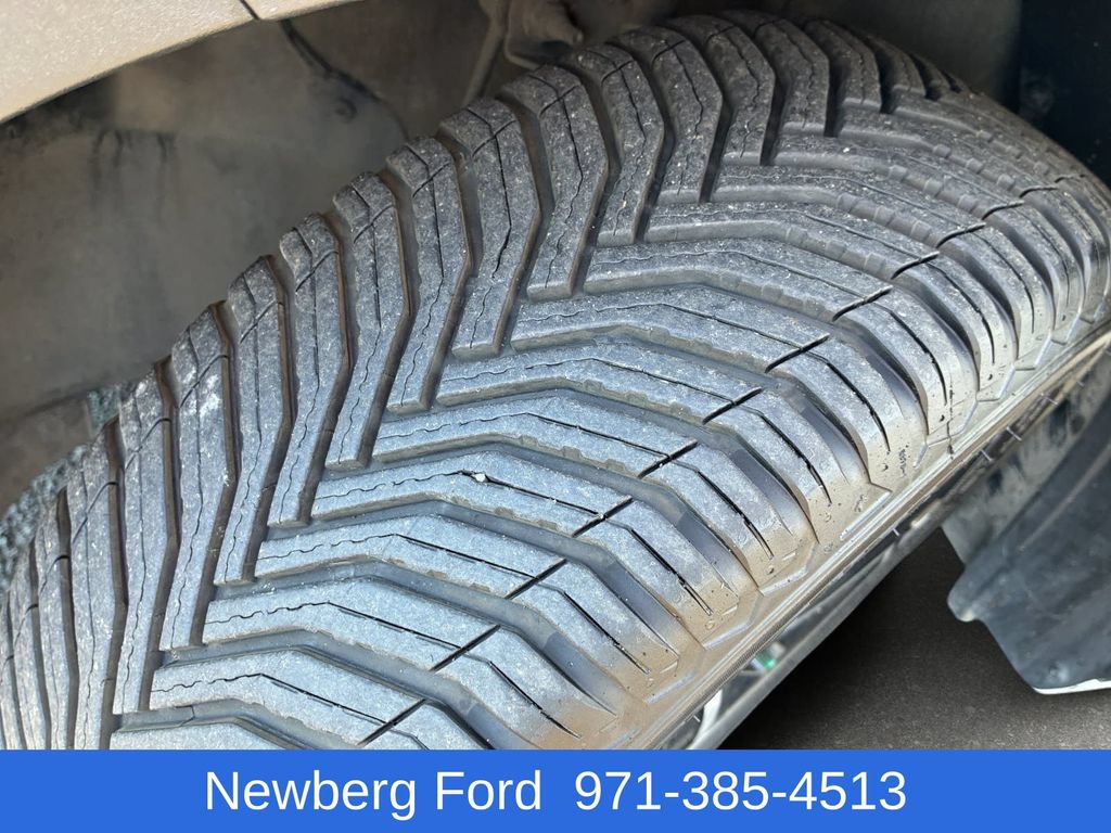 Used 2024 Kia Niro EX FWD image 9