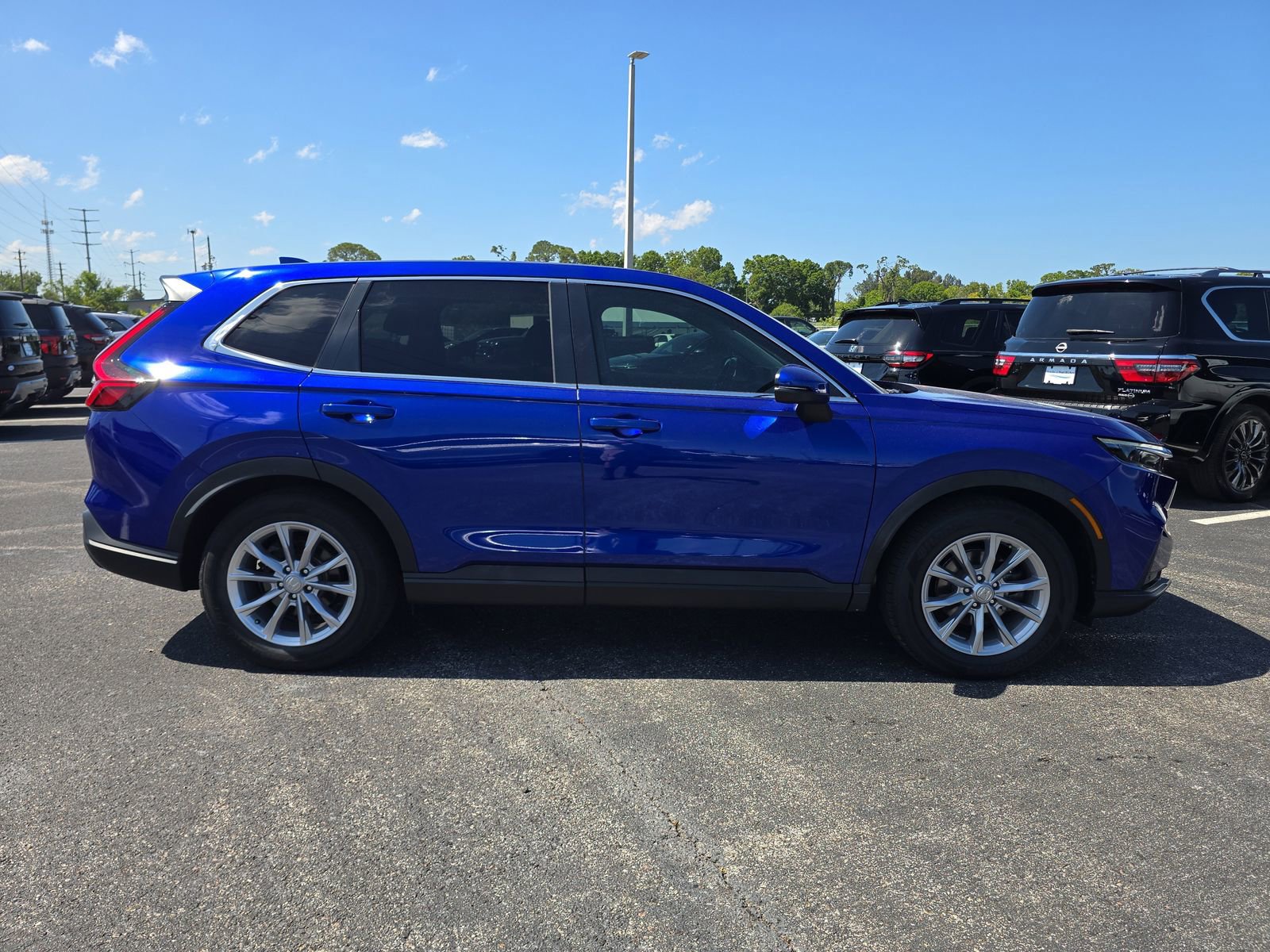 Certified 2023 Honda CR-V EX-L image 3