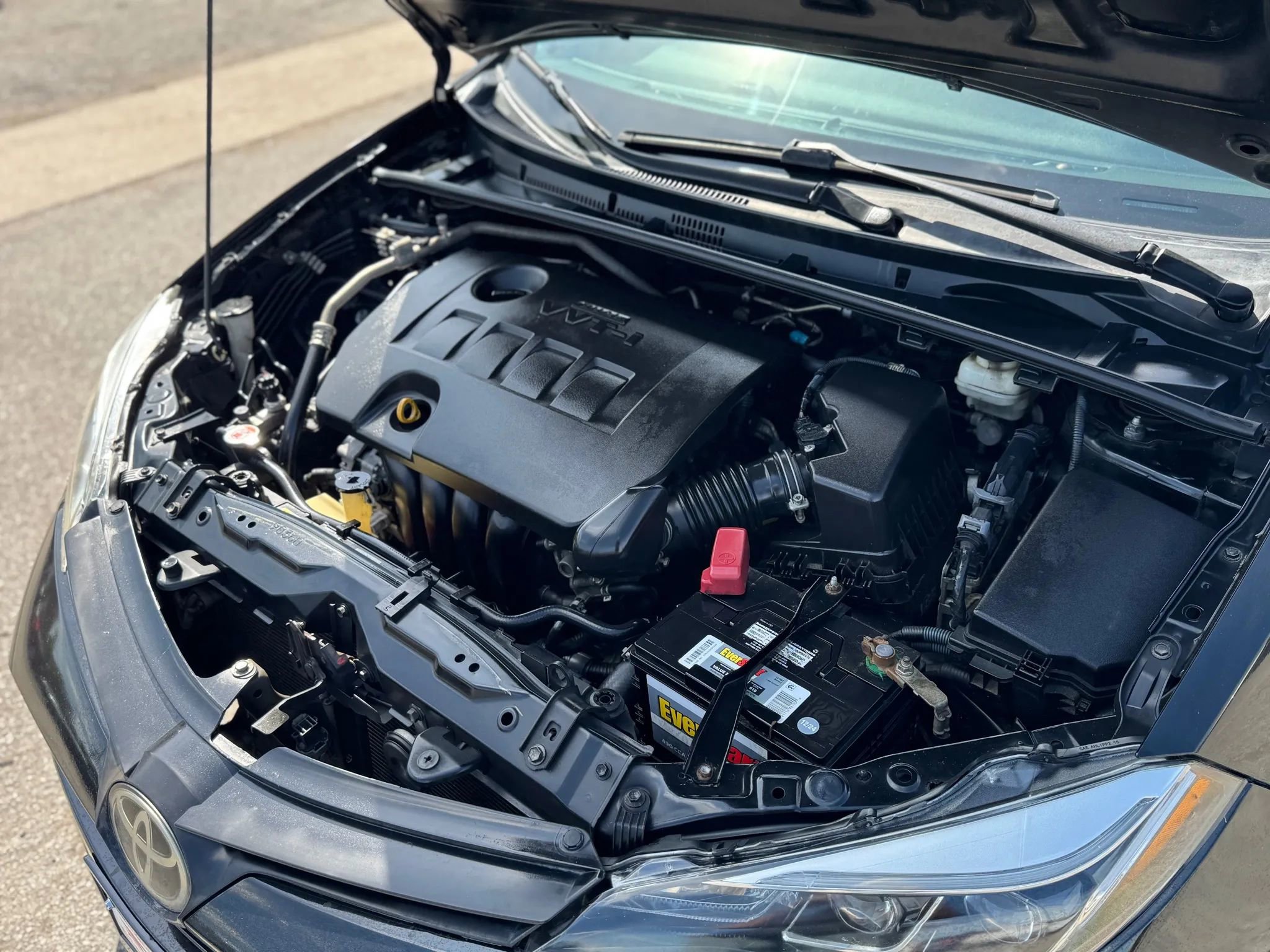 Used 2017 Toyota Corolla LE image 27