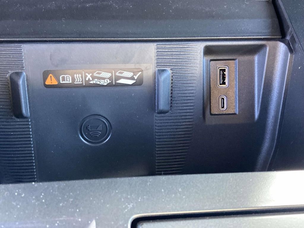 New 2026 GMC Hummer EV SUV image 23