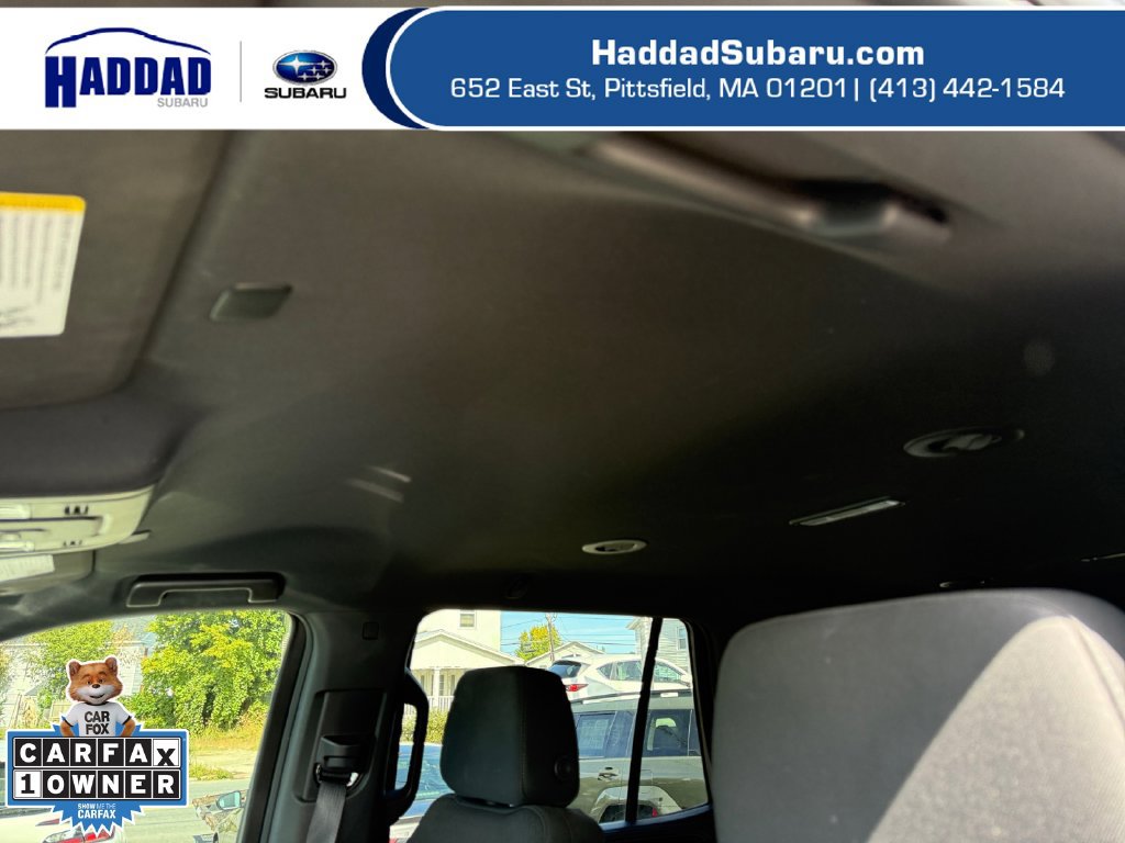 Used 2024 GMC Yukon SLE w/ Max Trailering Package AWD/4WD image 9