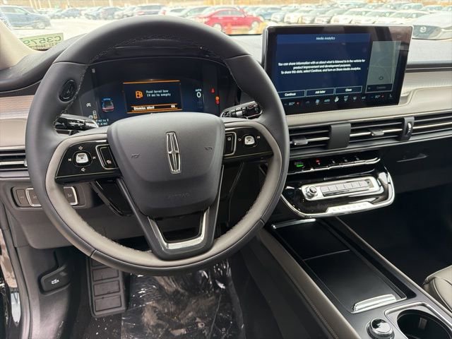 New 2026 Lincoln Corsair Premiere image 9