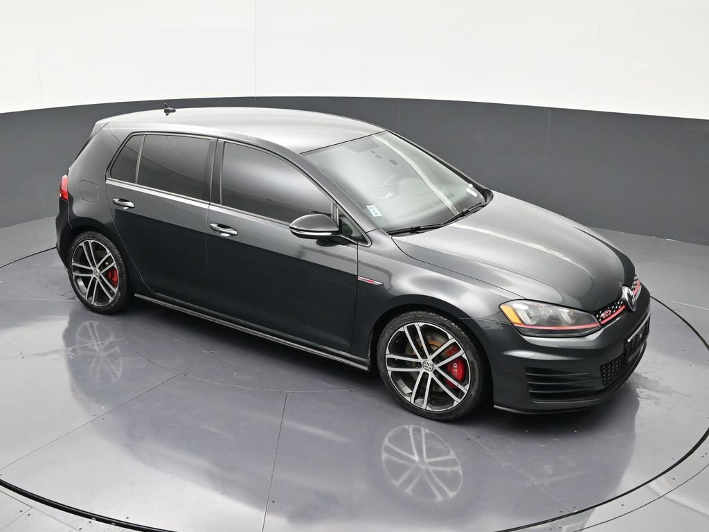 Used 2017 Volkswagen GTI Sport image 18