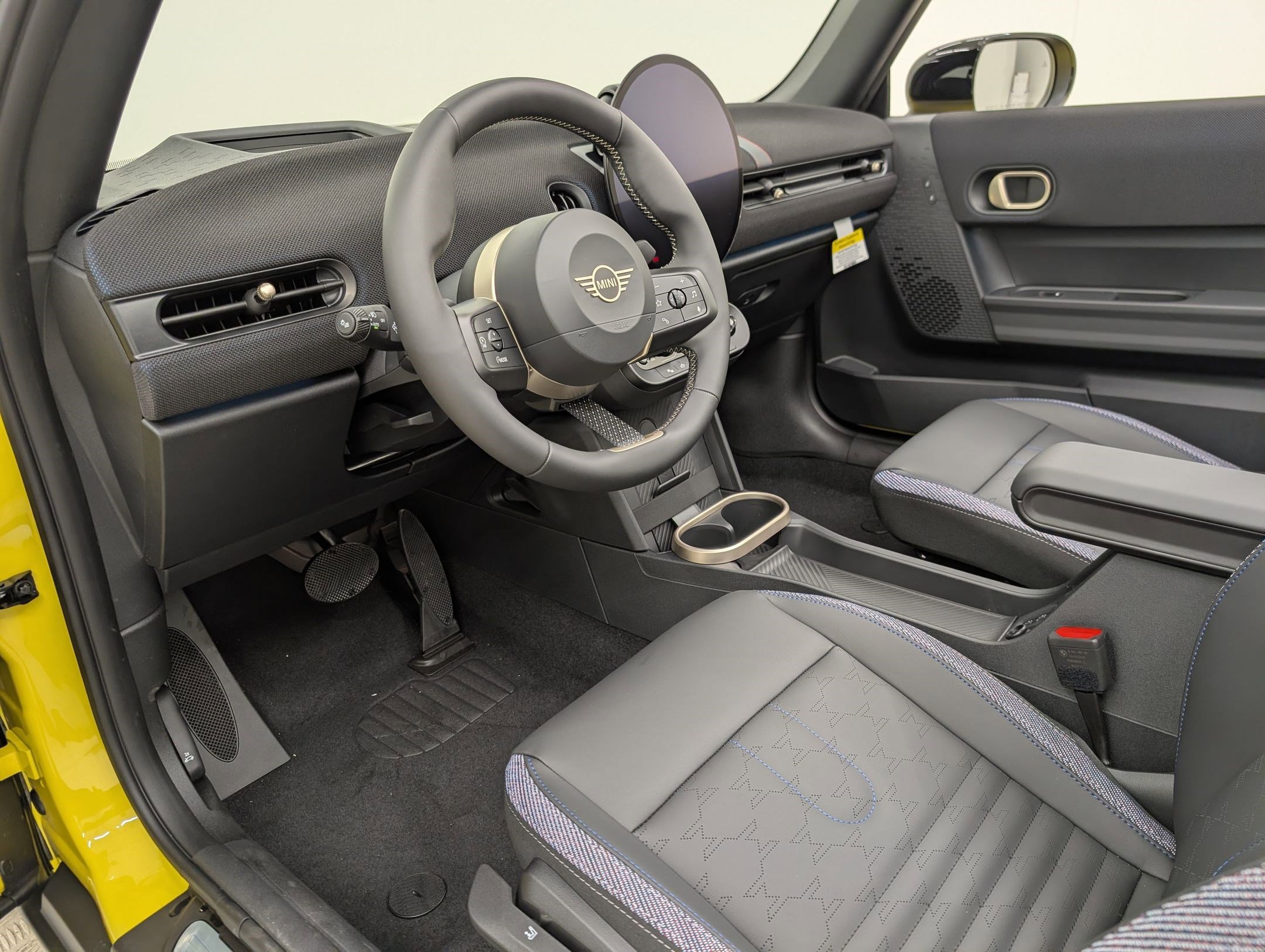 New 2026 MINI Cooper S image 4