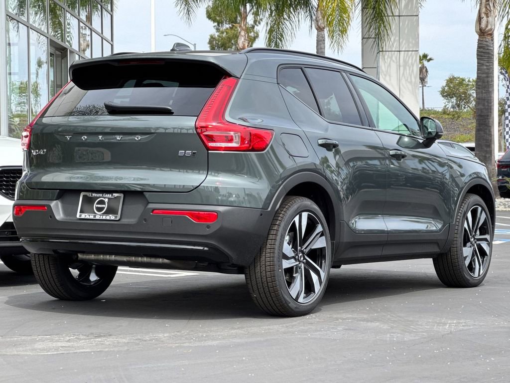 New 2026 Volvo XC40 B5 Ultra w/ Climate Package image 5