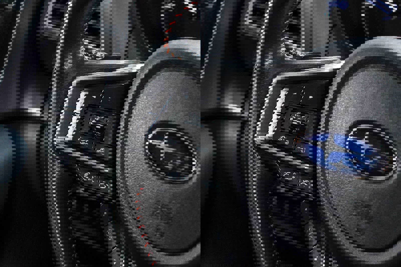 Used 2020 Subaru Crosstrek 2.0i Limited w/ Moonroof Package w/Navigation AWD/4WD image 14