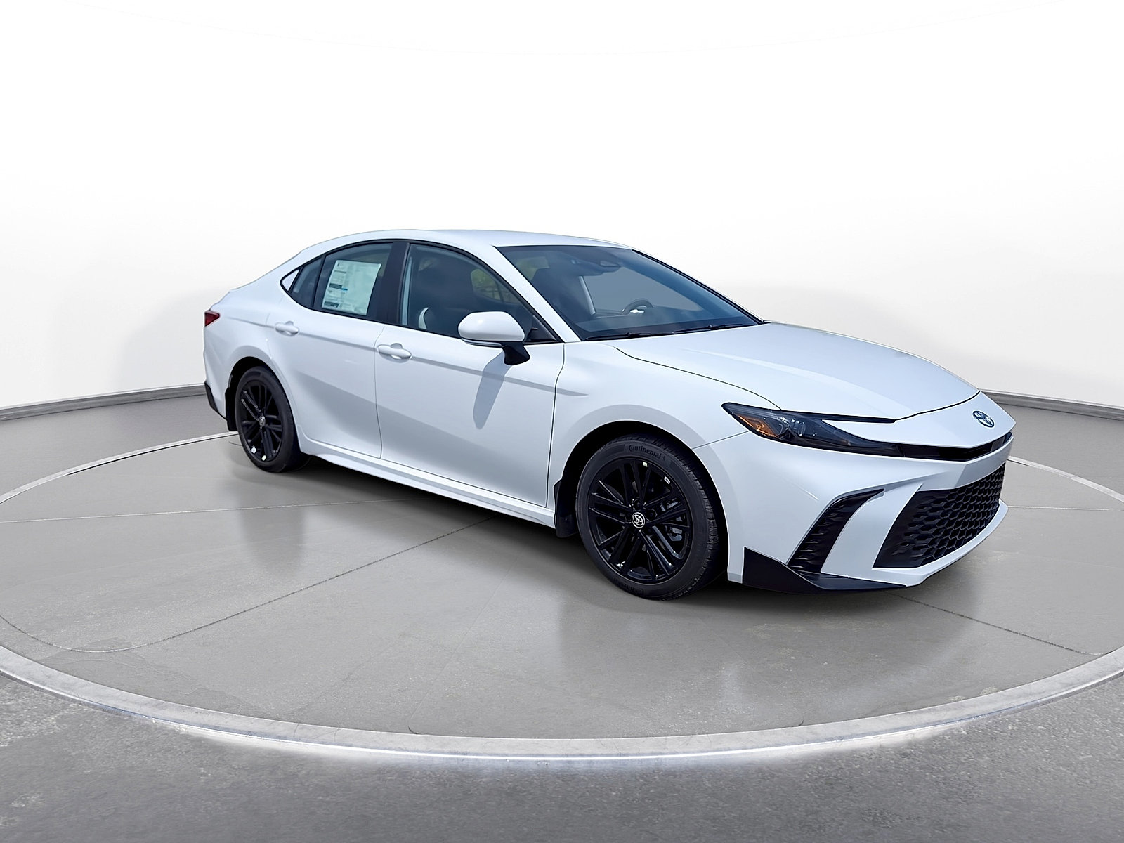 New 2026 Toyota Camry LE AWD/4WD image 2